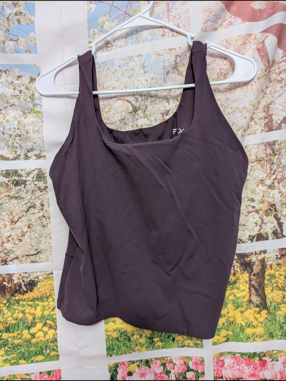 Scoop Neck Crop Tank Top - Deep Plum
